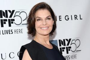Sela Ward wird Präsidentin der USA