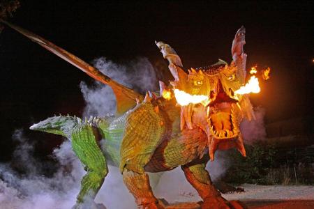 Der 15 Meter lange Monsterdrache aus der Oberpfalz