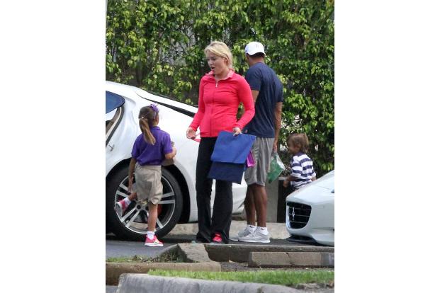...wirkten, als seien sie füreinander geschaffen. Lindsey verstand sich toll mit Tigers Familie und vor allem seinen beiden ...