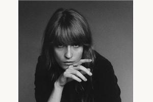 Mit Pauken und Trompeten: Florence + The Machine sind zurück