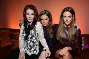 Seltener Schnappschuss (v.l.n.r.): Priscilla und Lisa-Marie Presley mit Nesthäkchen Riley Keough