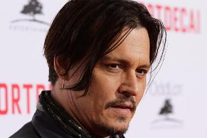 Wegen Ehekrise vom Set geflüchtet? Johnny Depp dementiert Gerüchte