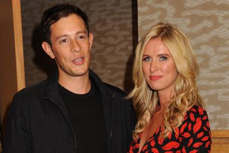 James Rothschild und Nicky Hilton bei einer Presse-Veranstaltung zu Hiltons Style-Fibel James Rothschild und Nicky Hilton bei einer Presse-Veranstaltung zu Hiltons Style-Fibel