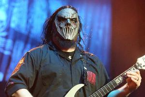 Messer im Kopf: Blutiger Kampf bei Slipknot