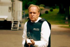 Setzt sich Ulrich Tukur als "Tatort"-Kommissar zur Ruhe?