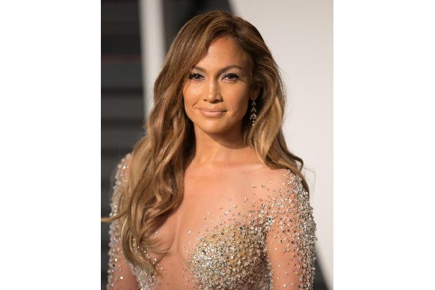 05 Jennifer Lopez Brian To WENN wenn22229637.jpg