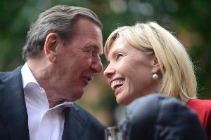 Gerhard und Doris Schröder: So endet eine Glamour-Liebe
