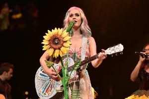 Katy Perry will keine Beziehung im Blitzlicht