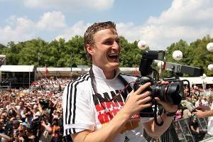 Robert Huth stolpert über Penis-Quiz