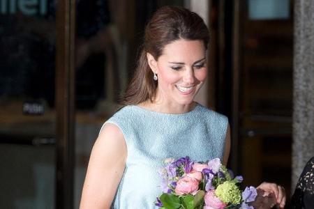 Kate in Himmelblau