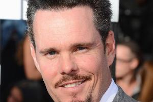 Kevin Dillon in Handgemenge verwickelt
