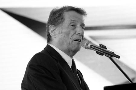 Im Januar können sich endlich auch Fans von Udo Jürgens verabschieden Im Januar können sich endlich auch Fans von Udo Jürgens verabschieden