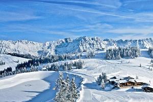 Kufenspaß in Österreichs erster Rodelschule