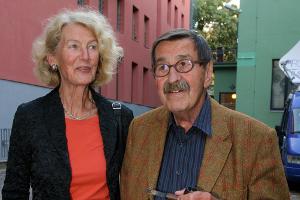 Günter Grass: Sein Lebensstil, seine Frauen, sein Geld