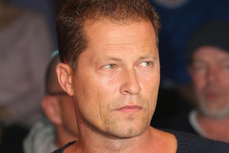 Til Schweiger findet die Vorwürfe von Claude-Oliver Rudolph lächerlich Til Schweiger findet die Vorwürfe von Claude-Oliver Rudolph lächerlich