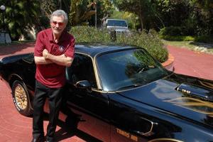 Burt Reynolds versteigert "Bandit"-Trans Am