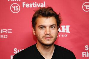 Emile Hirsch wegen schwerer Körperverletzung angeklagt