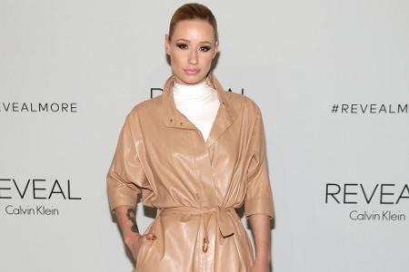 Elegant im Trenchcoat