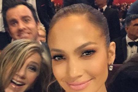 JLo zum Zweiten: Hier mit Jennifer Aniston und Justin Theroux