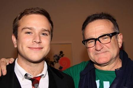 ...Zachary. Trotz der Liebe zu seinen drei Kindern und dem immensen Erfolg hatte Williams immer wieder Höhen und Tiefen in s...