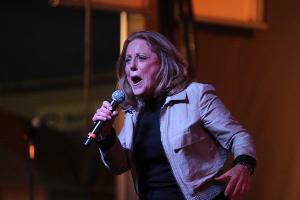 Lesley Gore bei einem Auftritt im Juni 2013