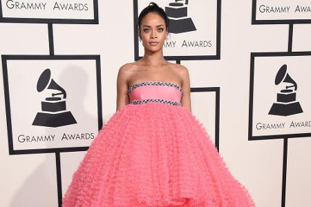 Rihanna in Rosé