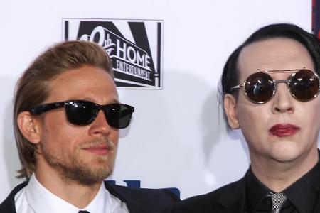 Charlie Hunnam und Marilyn Manson bei einer 