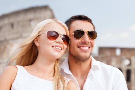 Auf der Suche nach dem Partner fürs Leben greifen viele mittlerweile auf Flirt-Apps zurück Auf der Suche nach dem Partner fürs Leben greifen viele mittlerweile auf Flirt-Apps zurück