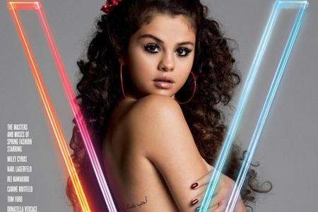 Selena Gomez in sexy Pose auf dem Cover des 