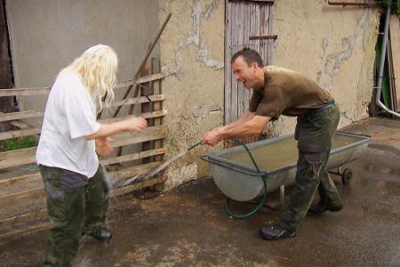 03 Rainer und Heike Bad RTL 100204539.jpg
