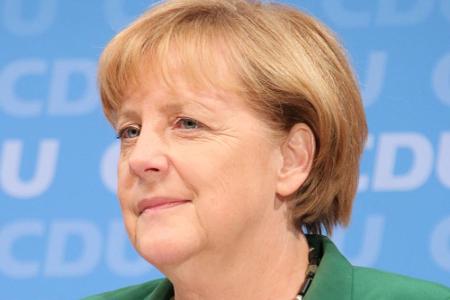 Merkel mag kräftige Farben