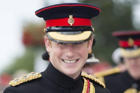 Besonders seine Aufenthalte im Afghanistan, bei dem er viel Blut und Leid mitansehen musste, scheinen Harrys Sturm-und-Drang...