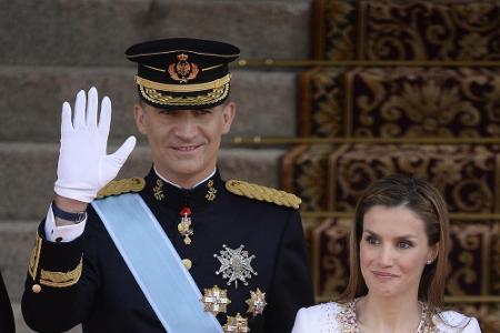 König Felipe VI. an der Seite seiner Frau Letizia am Donnerstag bei der Vereidigung