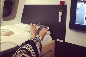 Über den Wolken: Heidi Klum fliegt First Class