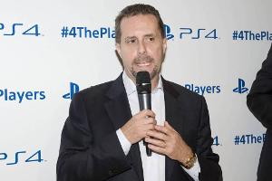 Eigene TV-Serie: Playstation 4 macht Netflix Konkurrenz