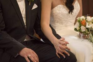 Neue Sat.1-Kuppelshow: Singles heiraten Wildfremde