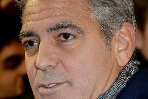 George Clooney: Wird Brad Pitt sein Trauzeuge?
