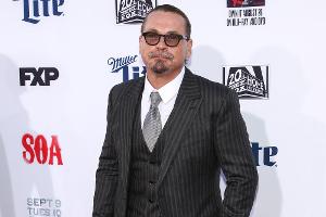 Blinddarm-OP bei "Sons of Anarchy"-Schöpfer Kurt Sutter