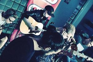 Kleines Privatkonzert: Tokio Hotel auf Heimatbesuch