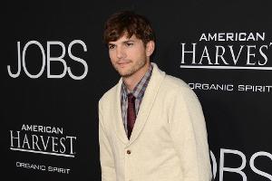Hat Ashton Kutcher seine Verlobte Mila Kunis betrogen?