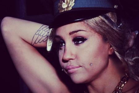 Wettert gegen die Klatschpresse: Amanda Bynes Wettert gegen die Klatschpresse: Amanda Bynes