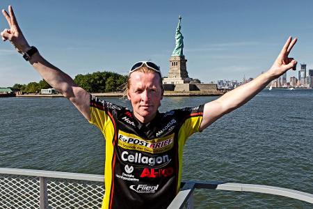 Joey Kelly am Ziel seiner außergewöhnlichen Reise durch die USA Joey Kelly am Ziel seiner außergewöhnlichen Reise durch die USA