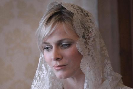 Züchtig bei der Papst-Audienz: Fürstin Charlène von Monaco Züchtig bei der Papst-Audienz: Fürstin Charlène von Monaco