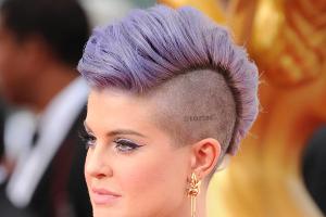 Diese Stars lieben Candy-Hair