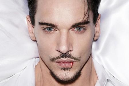 Jonathan Rhys Meyers ist Dracula