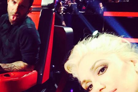 Gwen Stefani und Adam Levine albern in den Drehpausen gerne herum Gwen Stefani und Adam Levine albern in den Drehpausen gerne herum