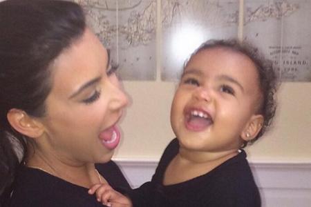 Kim Kardashian ist von Tochter North so angetan, dass sie sich weitere Kinder wünscht Kim Kardashian ist von Tochter North so angetan, dass sie sich weitere Kinder wünscht