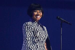 Gastgeberin Nicki Minaj wechselte mehrmals das Outfit