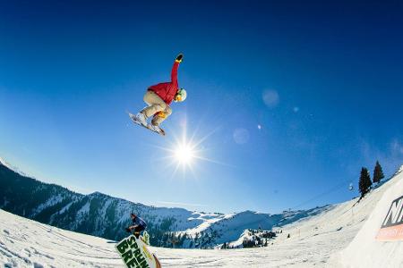 Von der Olympiasiegerin lernen: Nicola Thost in der Halfpipe