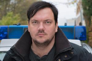 Warum muss Kommissar Bukow in den Wohnwagen?